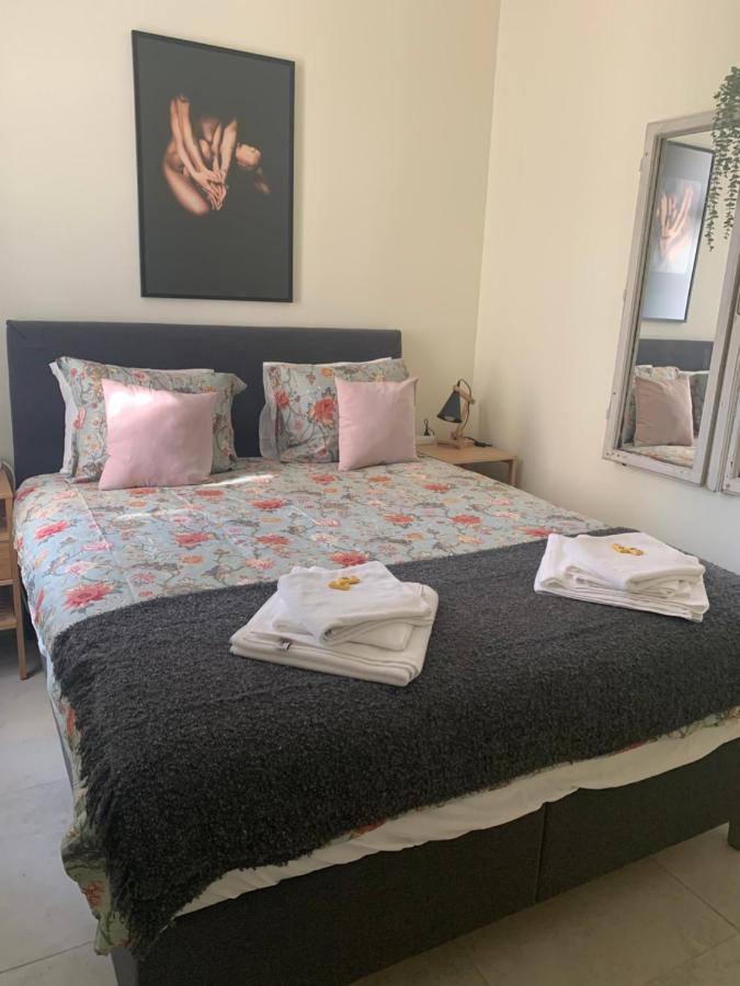 Sunlit Artist Studio Apartman Belgrád Kültér fotó